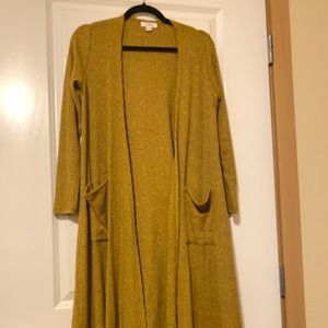 Lularoe small mustard Sarah